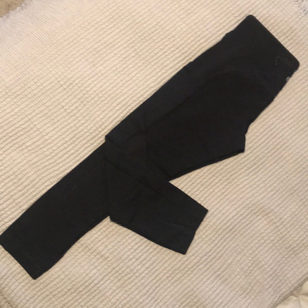 Lululemon black 7/8 leggings, altered